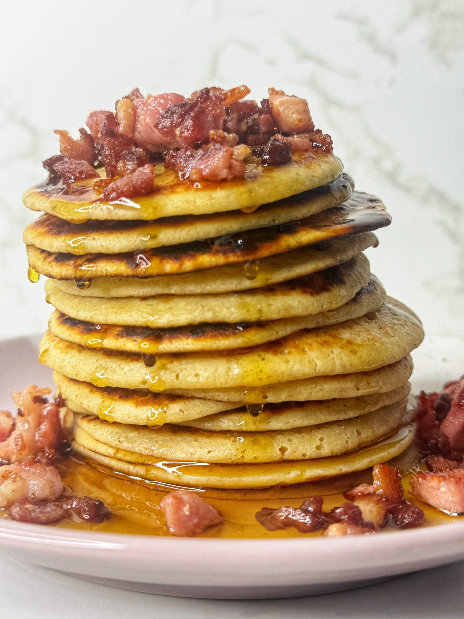 cottage cheese and oats pancakes served with bacon